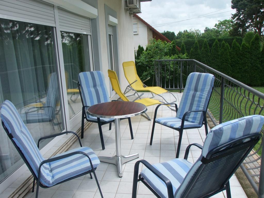 Levente Apartman Balatongyörök Zewnętrze zdjęcie